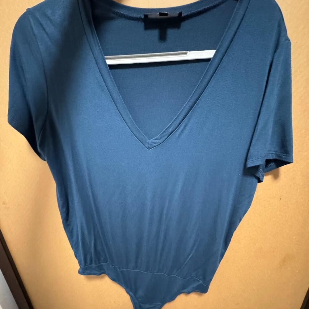 Lulus Marren Slate Blue Short Sleeve Surplice Bodysuit, Size M